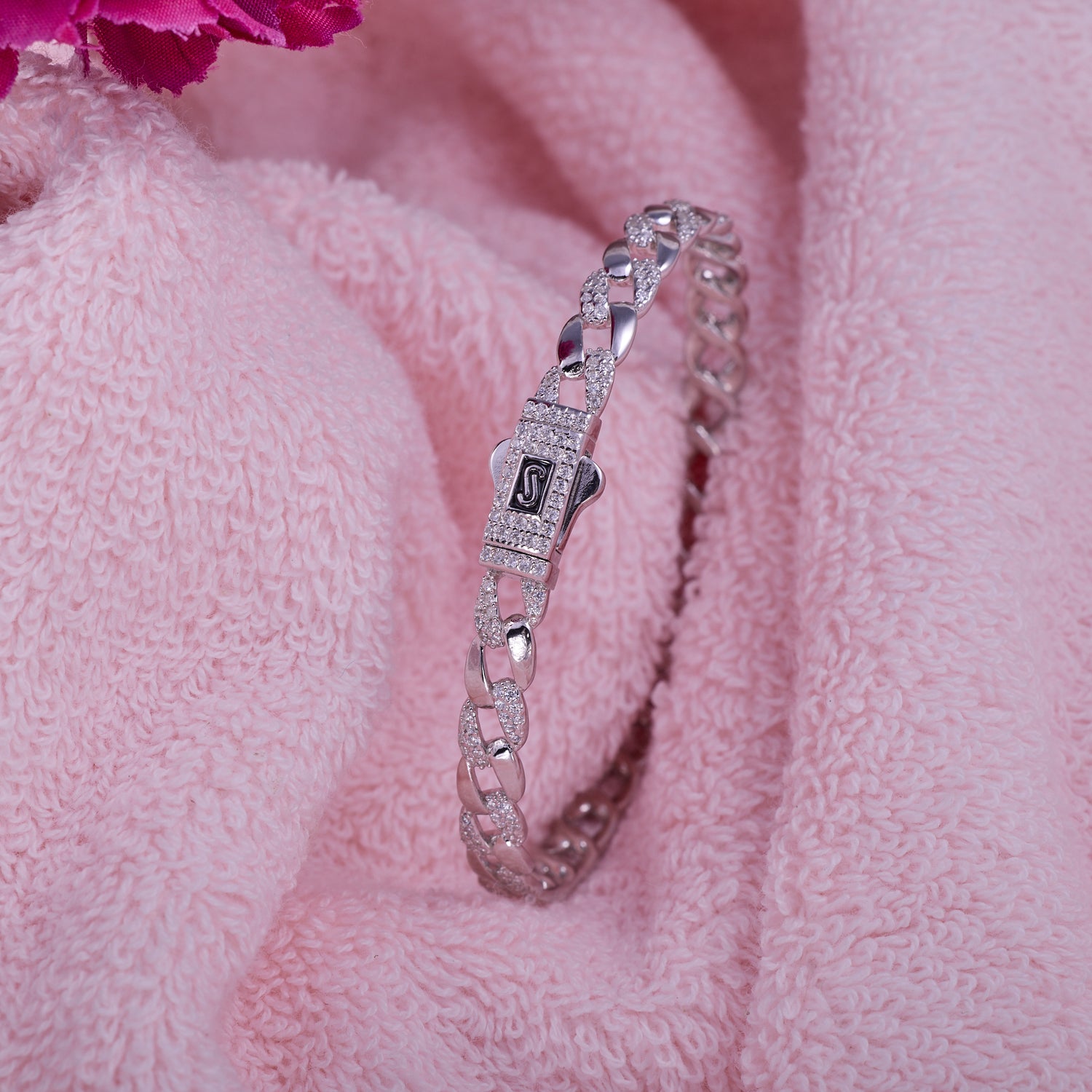 IRAFINE Silver Elegance Diamond-Cut Bangle